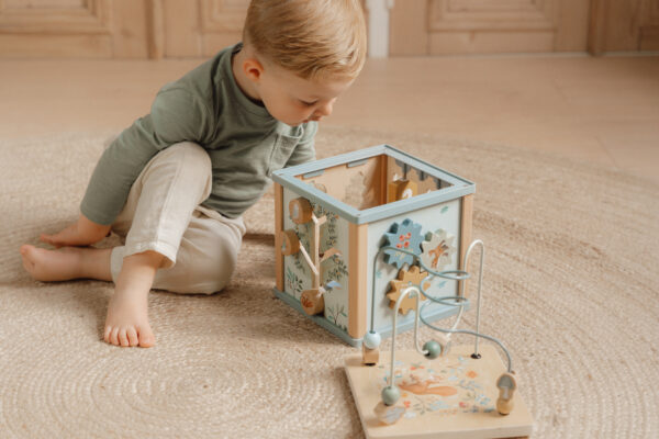 Wooden activity cube - Forest Friends FSC